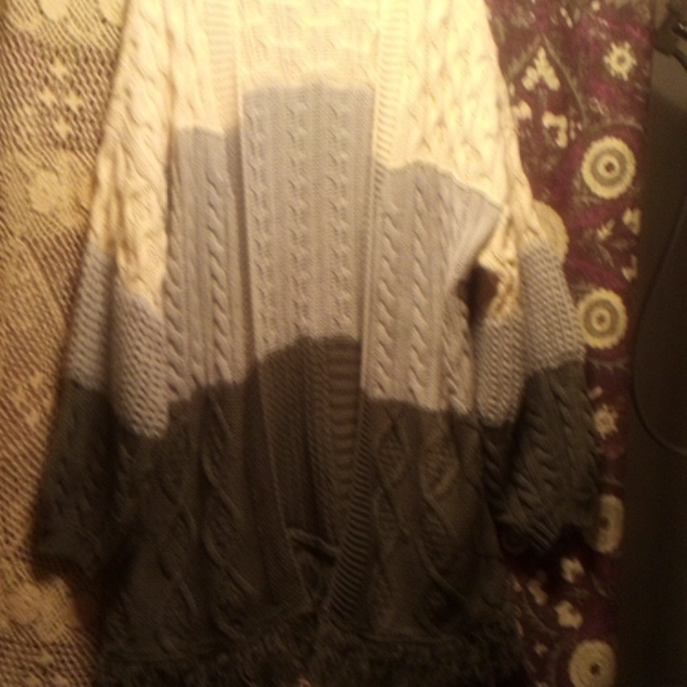Umgee XL sweater cardigan color block gray ivory lavender